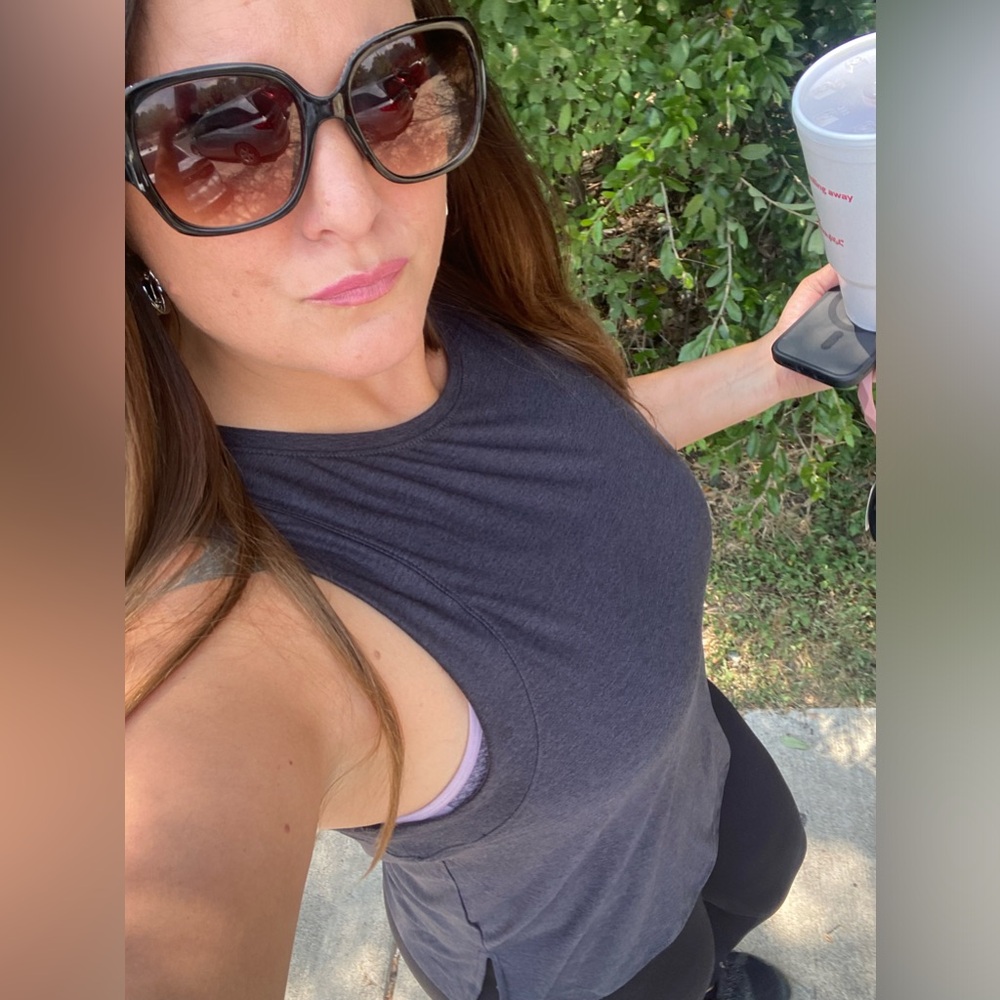 Meet your Posher, Lisa